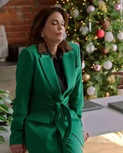 How To Fall In Love By Christmas Teri Hatcher Green Blazer