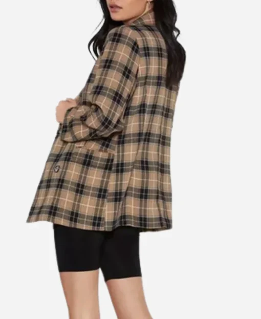 Kristin Kreuk Murder In A Small Town 2024 Camel Plaid Blazer - Image 4