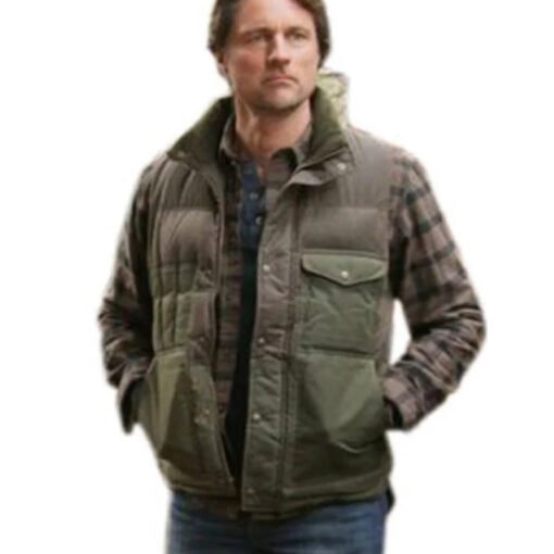 Virgin River Martin Henderson Green Vest - Image 2