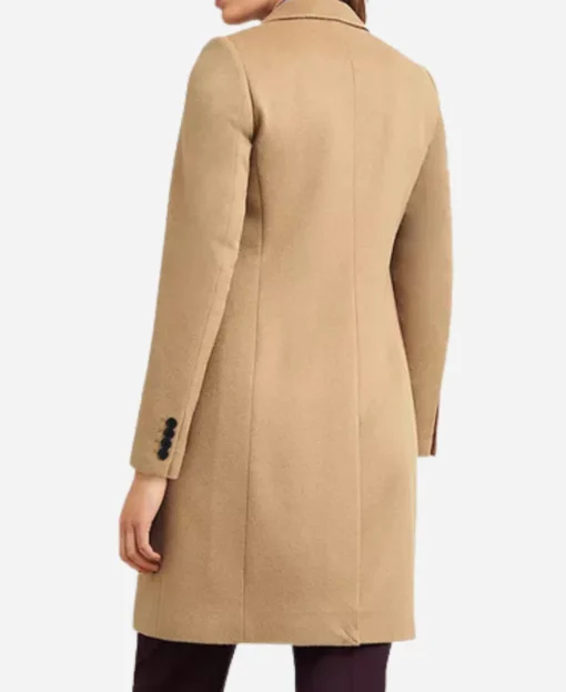 Elizabeth Tulloch Superman And Lois S04 Tan Coat - Image 3