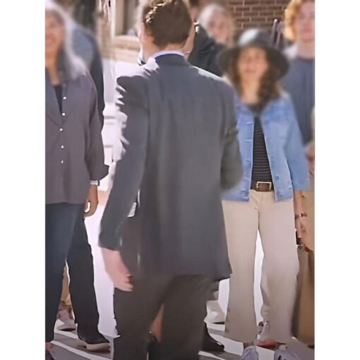 The Life of Chuck 2025 Tom Hiddleston Suit - Image 3
