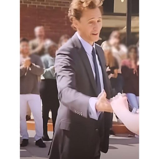 The Life of Chuck 2025 Tom Hiddleston Suit - Image 2